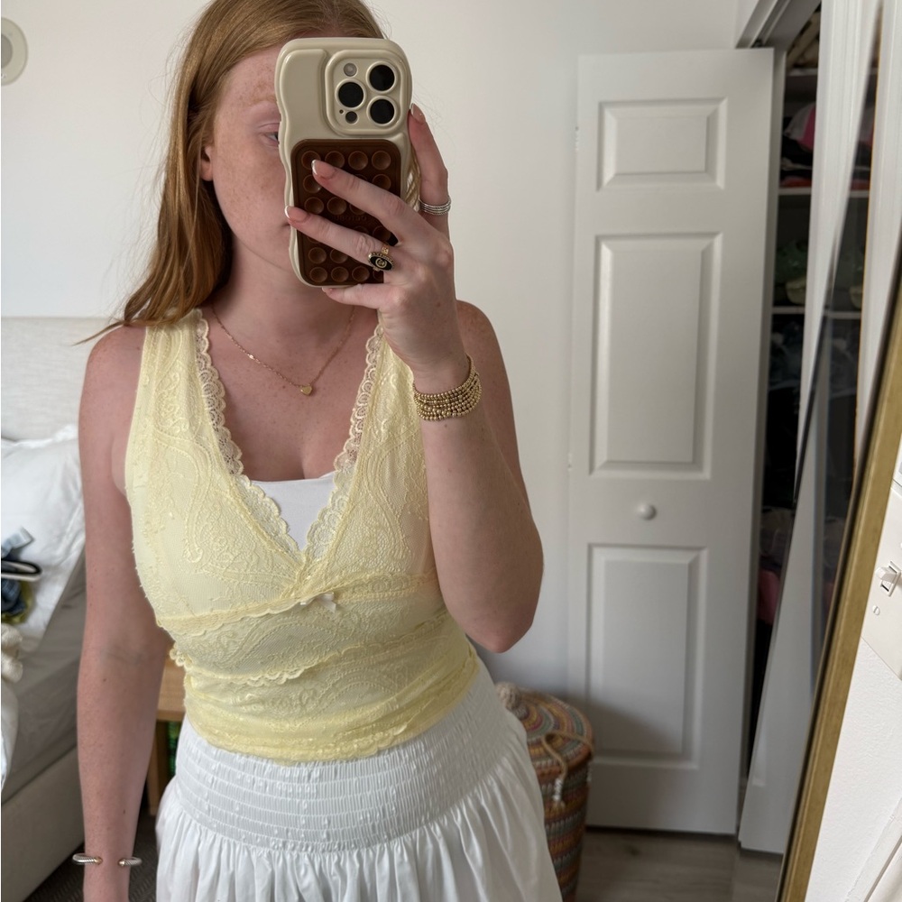 Elegant Yellow Lace Women's Top